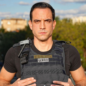 a man wearing a black shirt a man wearing a black shirt