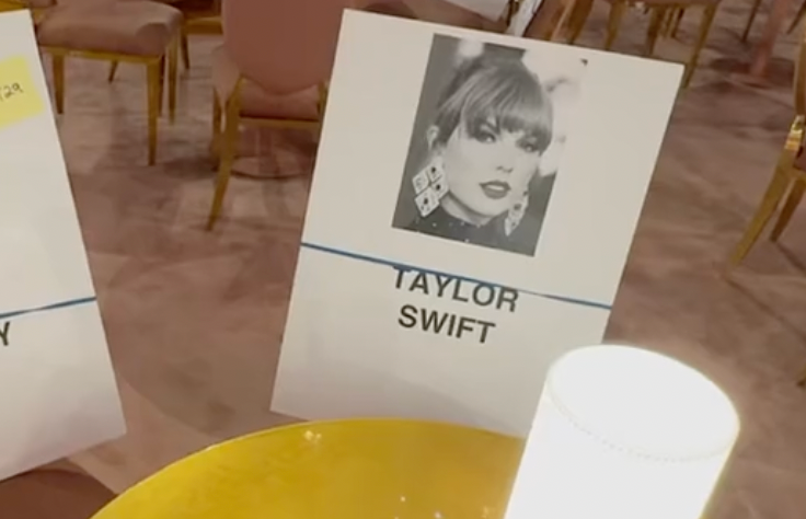 preview for Taylor Swift at the 2022 MTV Video Music Awards