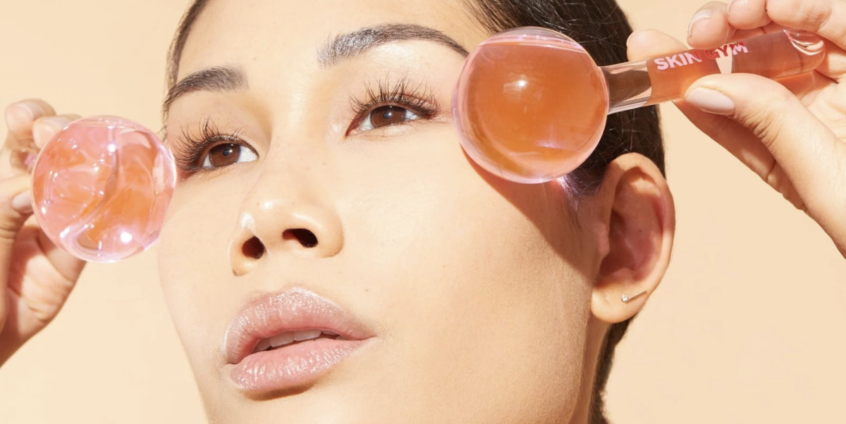 The 10 Best Ice Globes to Soothe, Sculpt, and De-Puff Skin