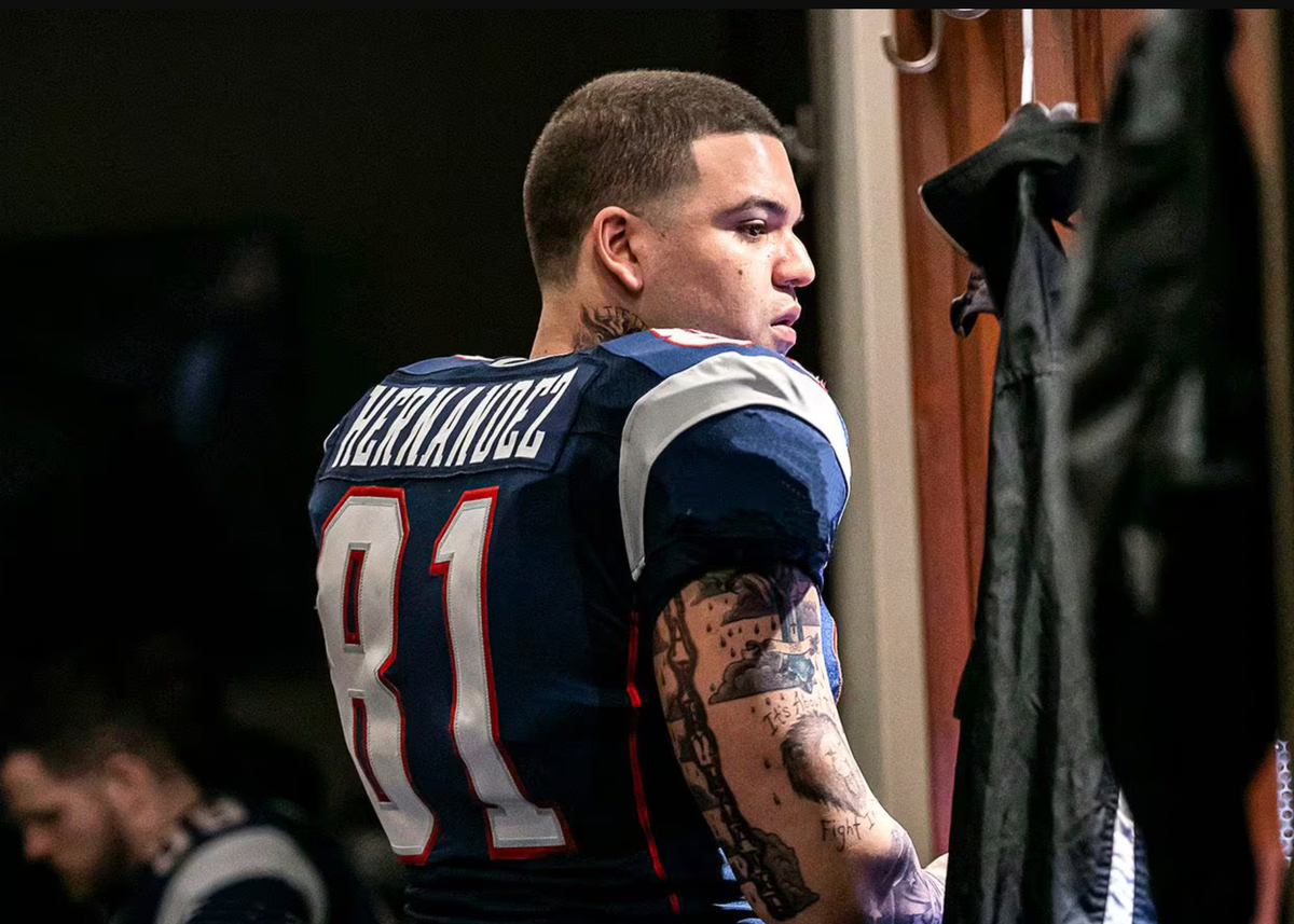 Your Guide to the ‘American Sports Story: Aaron Hernandez’ Cast