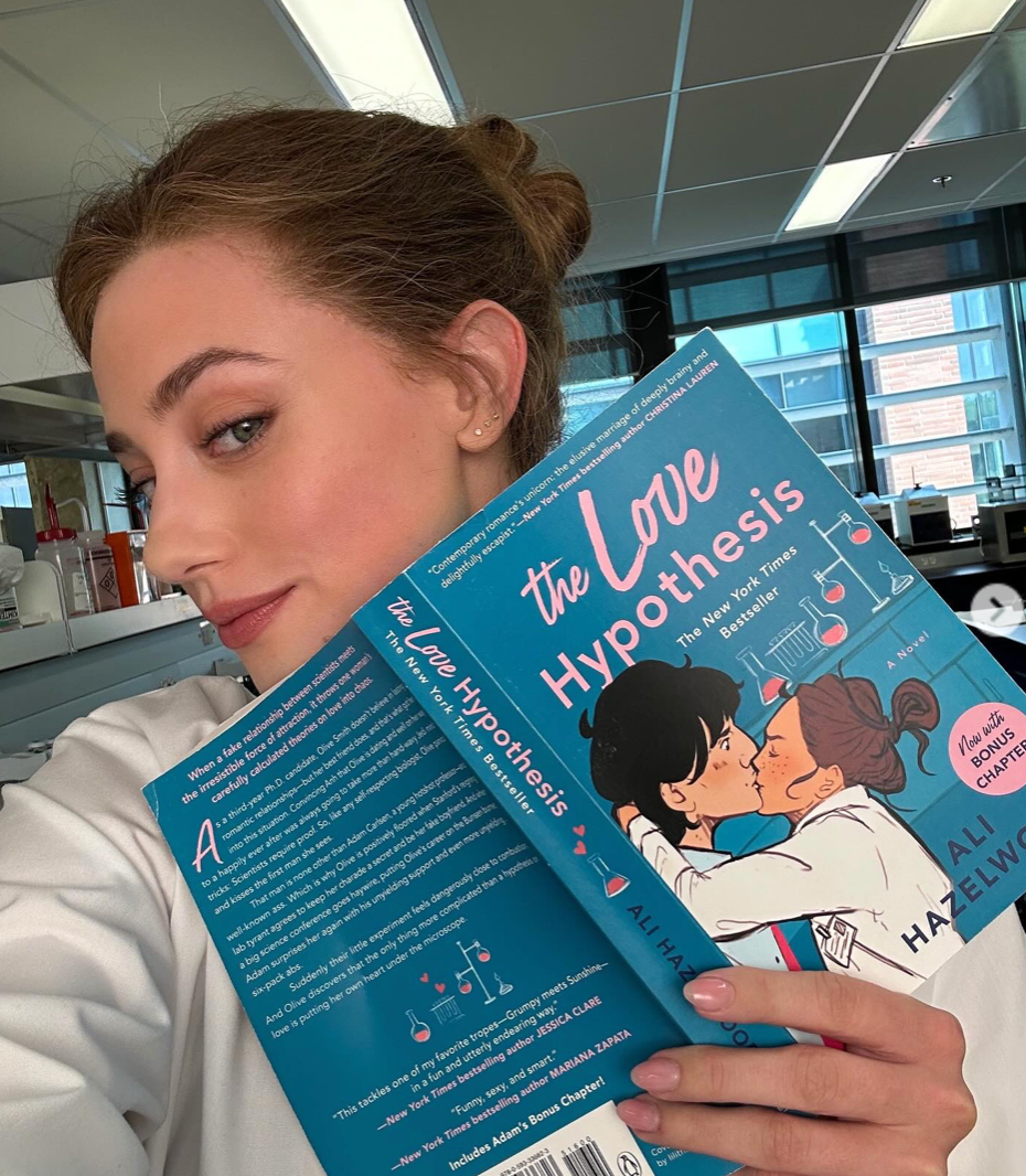 Lili Reinhart Debuts a Major Brunette Hair Transformation for ‘The Love Hypothesis’
