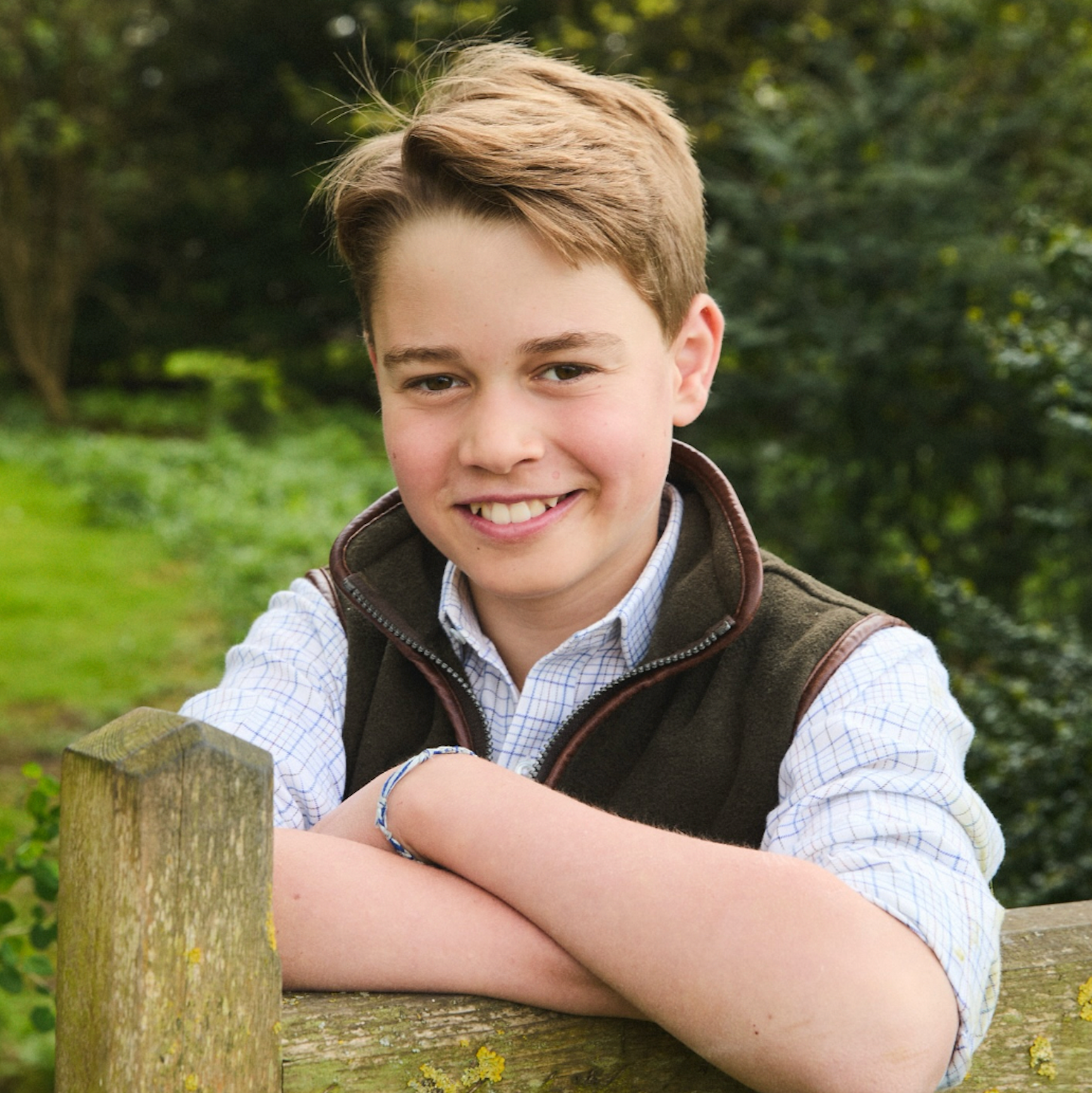 Why Prince George Isn't Allowed to Fly With His Family Now That He's 12
