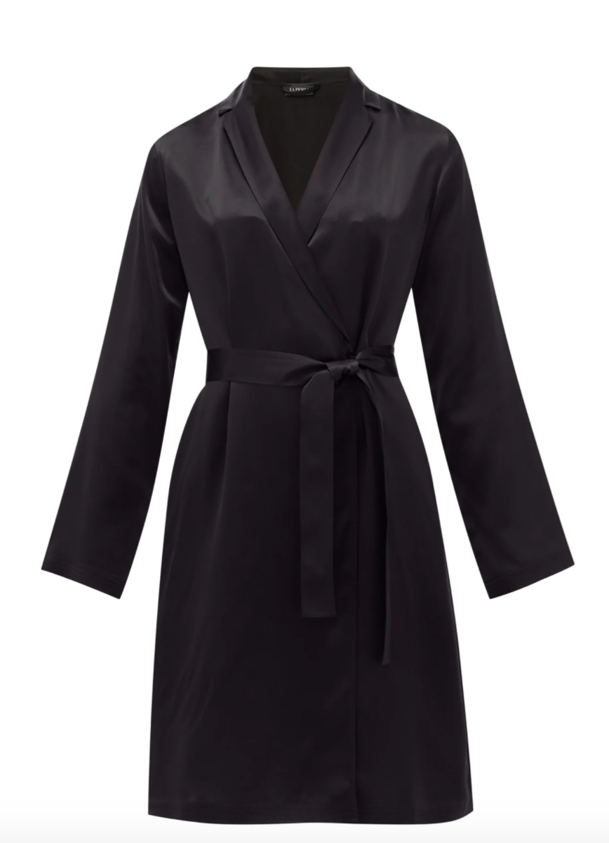 Clothing, Coat, Black, Outerwear, Trench coat, Sleeve, Dress, Robe, Overcoat, Collar, 