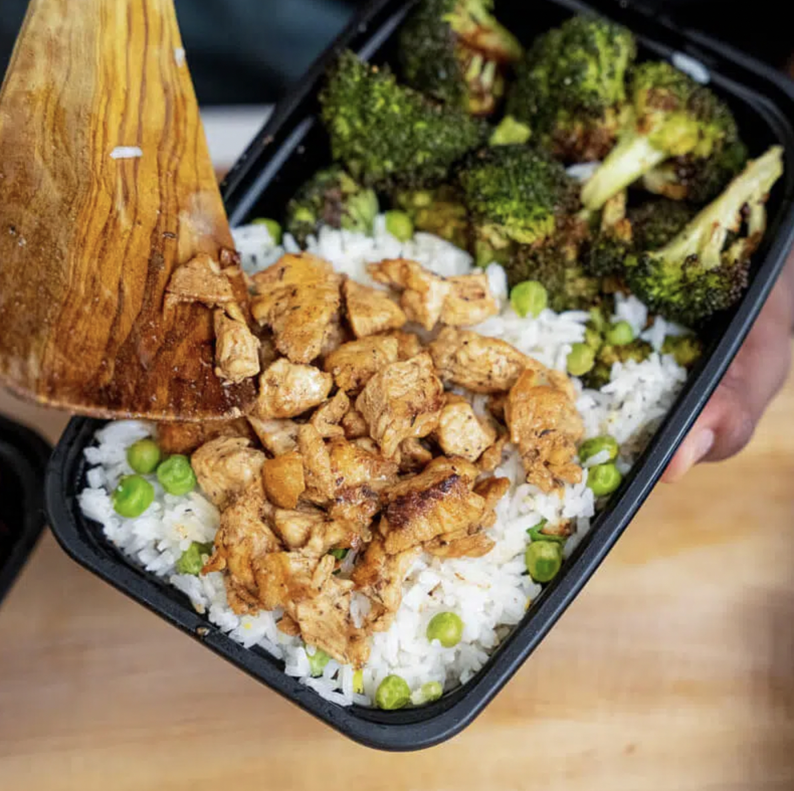 5 Muscle Building Chicken and Rice Dishes image