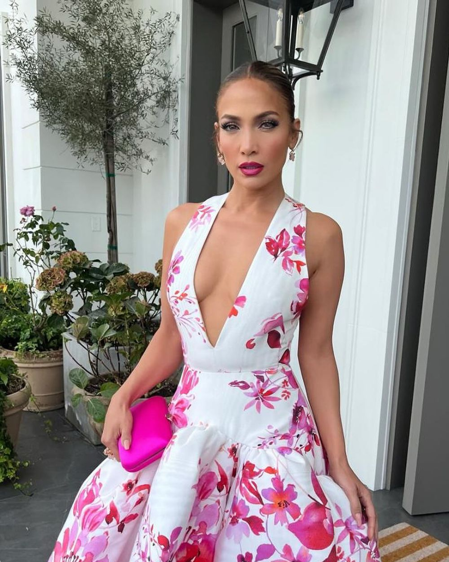 Jennifer Lopez Is Breathtaking in a Romantic Floral Gown with a Drop Waist and Plunging Neckline