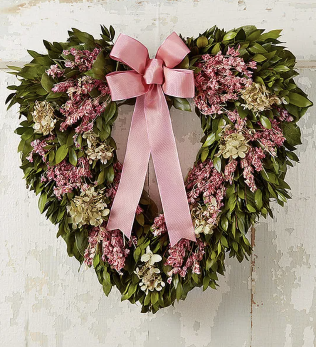 20 Valentine S Day Wreath Ideas In 2024 DIY Or Buy Them Directly   Screenshot 2024 01 17 At 6 14 55 Pm 65a85f7c6721b 