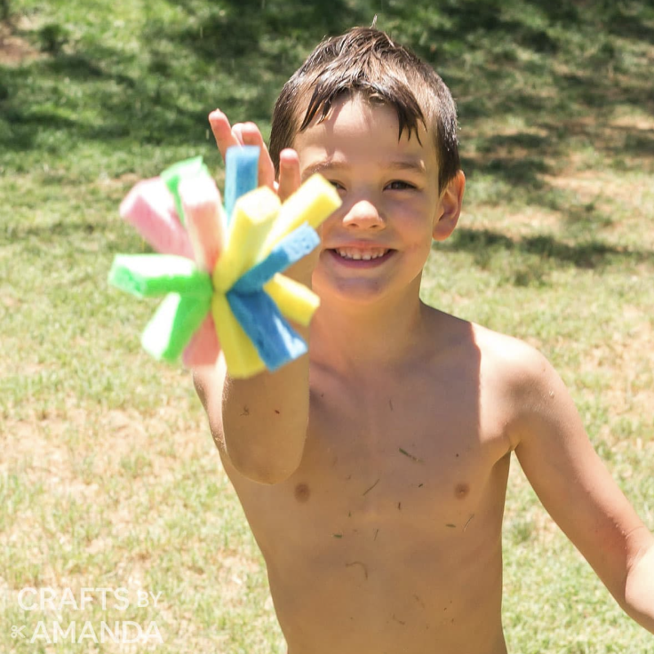 25 best outdoor activities for kids, sponge water bombs crafts by amanda