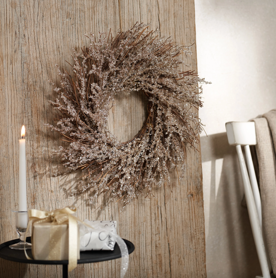 クリスマス UK  Jasperware CHRISTMAS WREATH The Best Christmas Wreaths For A Festive Display 2024