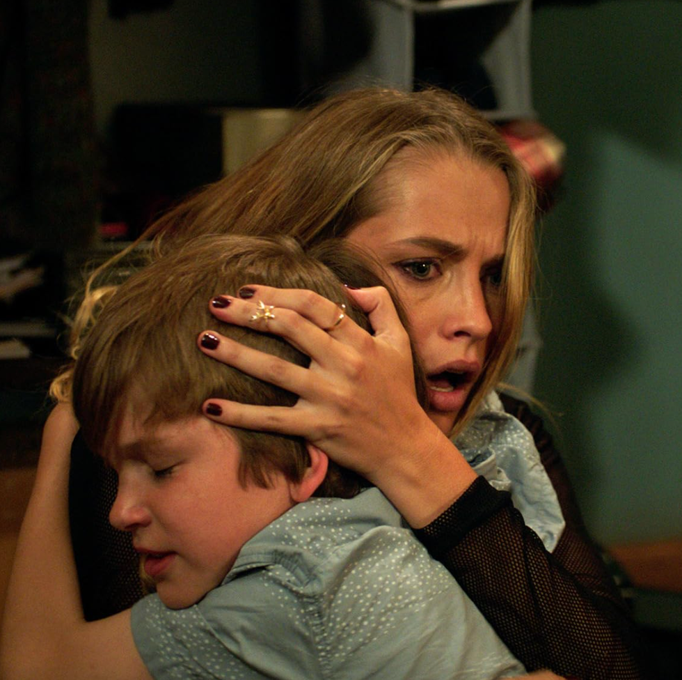 Lights Out film still lights out film still
