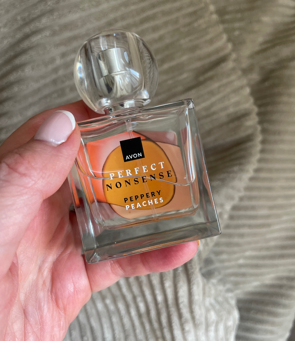 avon prada perfume