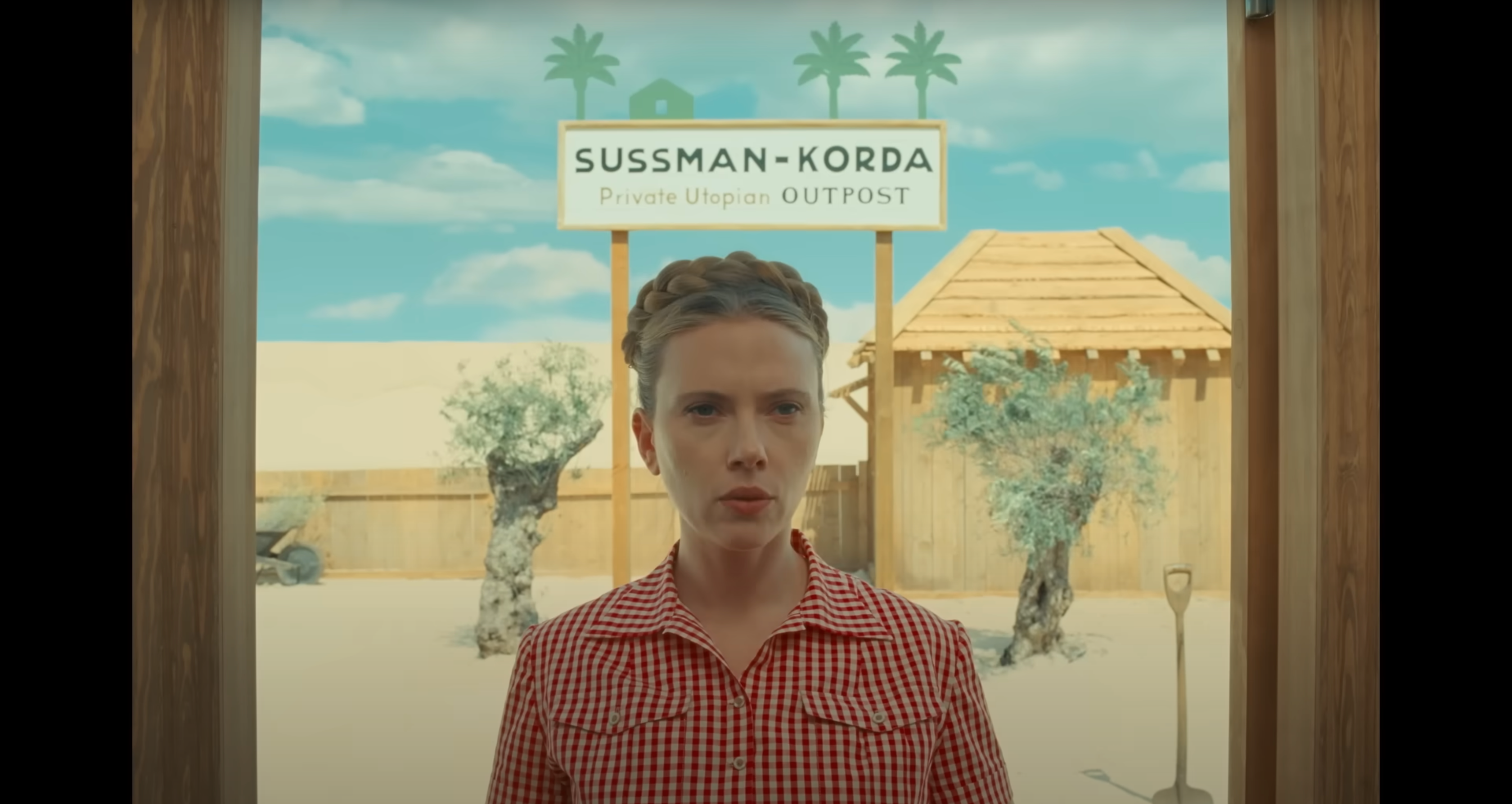 The Hidden Darkness In Wes Anderson's The Phoenician Scheme