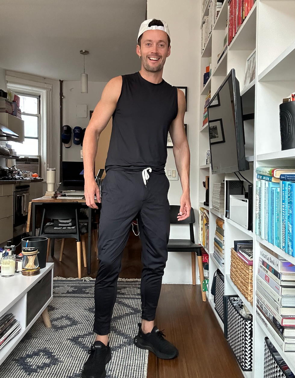 vuori sunday performance jogger