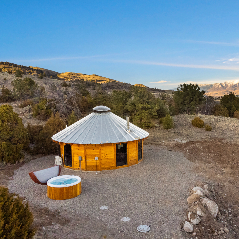 the mountain yurt emigrant, montana the mountain yurt emigrant, montana