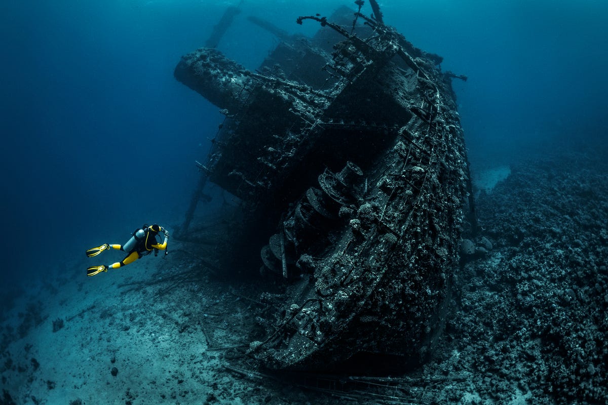 Divers Are About to Pull a 3,000-Year-Old Shipwreck From the Depths