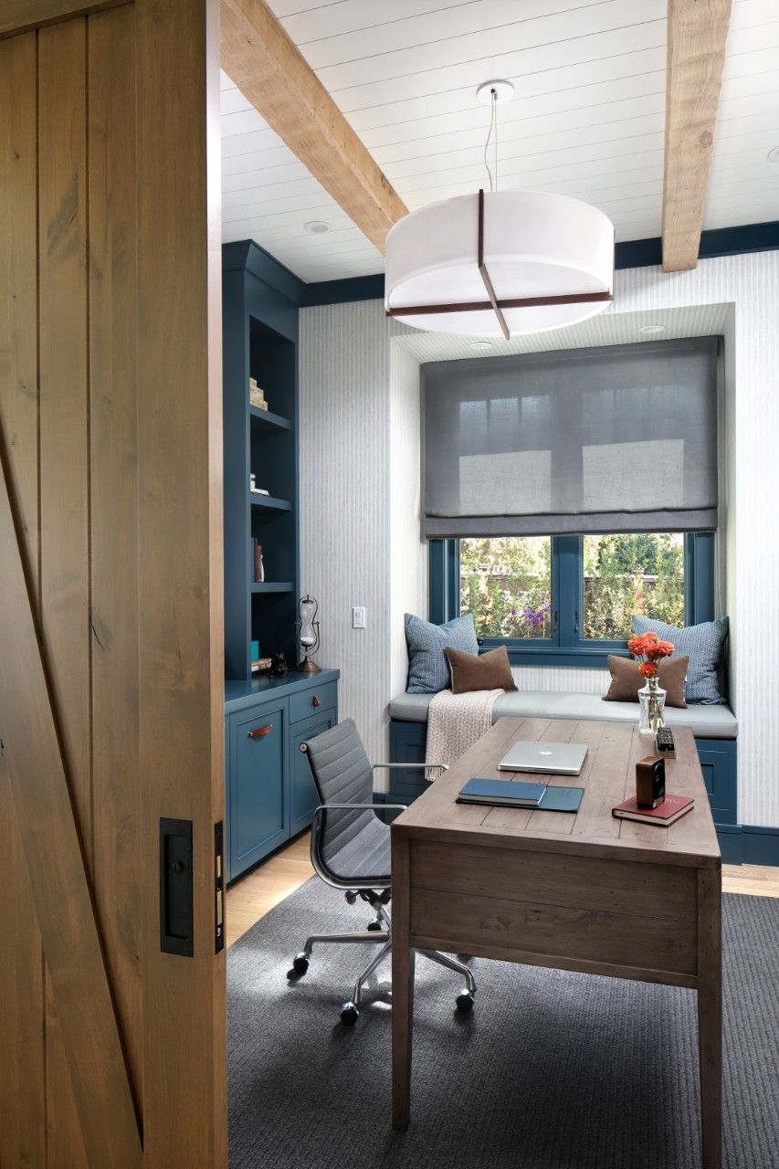 Light Gray Home Office Built Ins Design Ideas