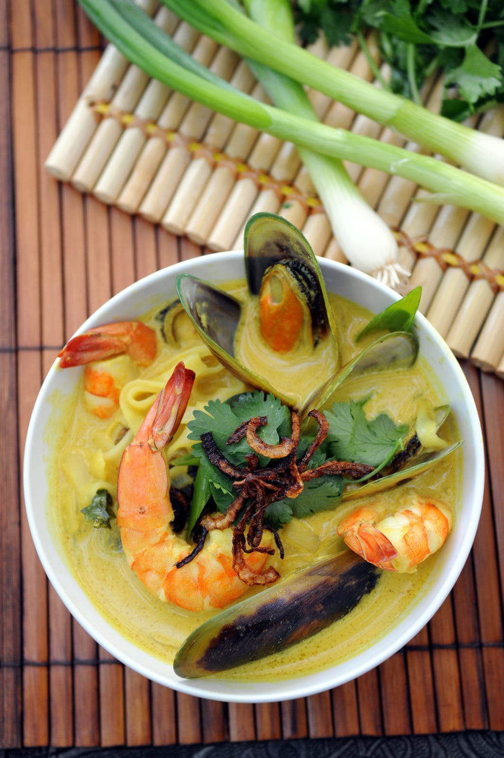 laksa with shrimp and mussels