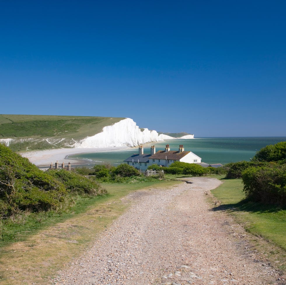 The 30 Best Walking Trails In The UK, According To AllTrails