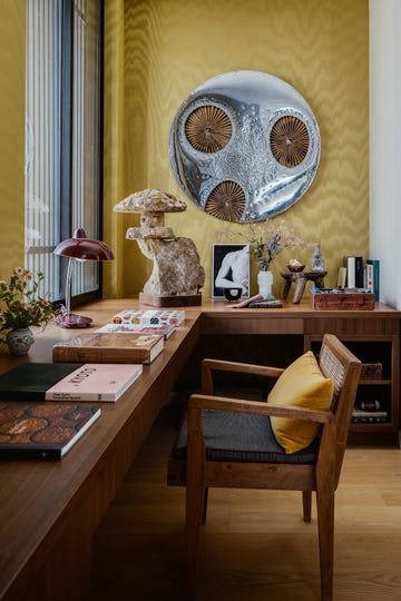 idea para decorar con obras de arte un despacho