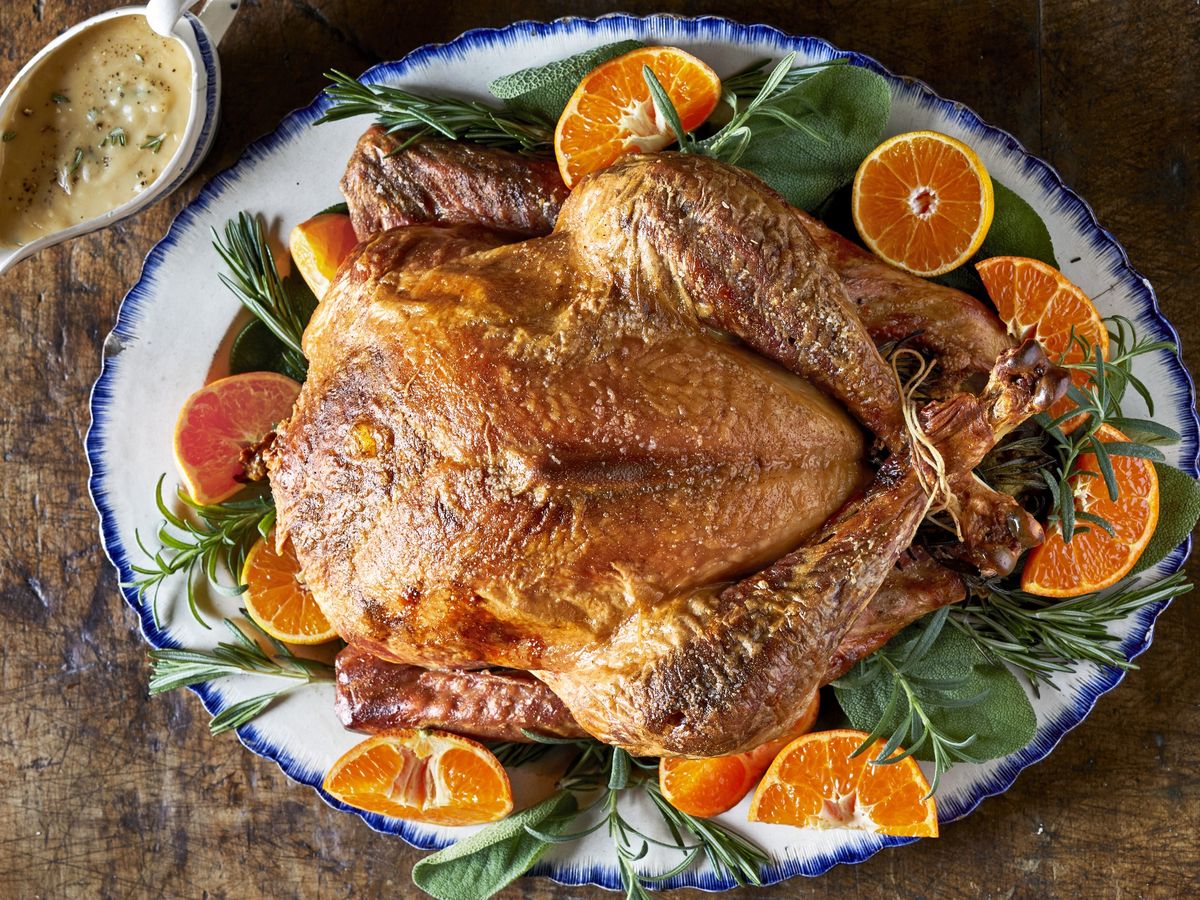 5 Best Turkey Roasting Pans for Thanksgiving 2024