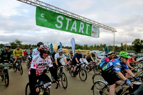 riders at the start of the seattle to portland ride in 2022