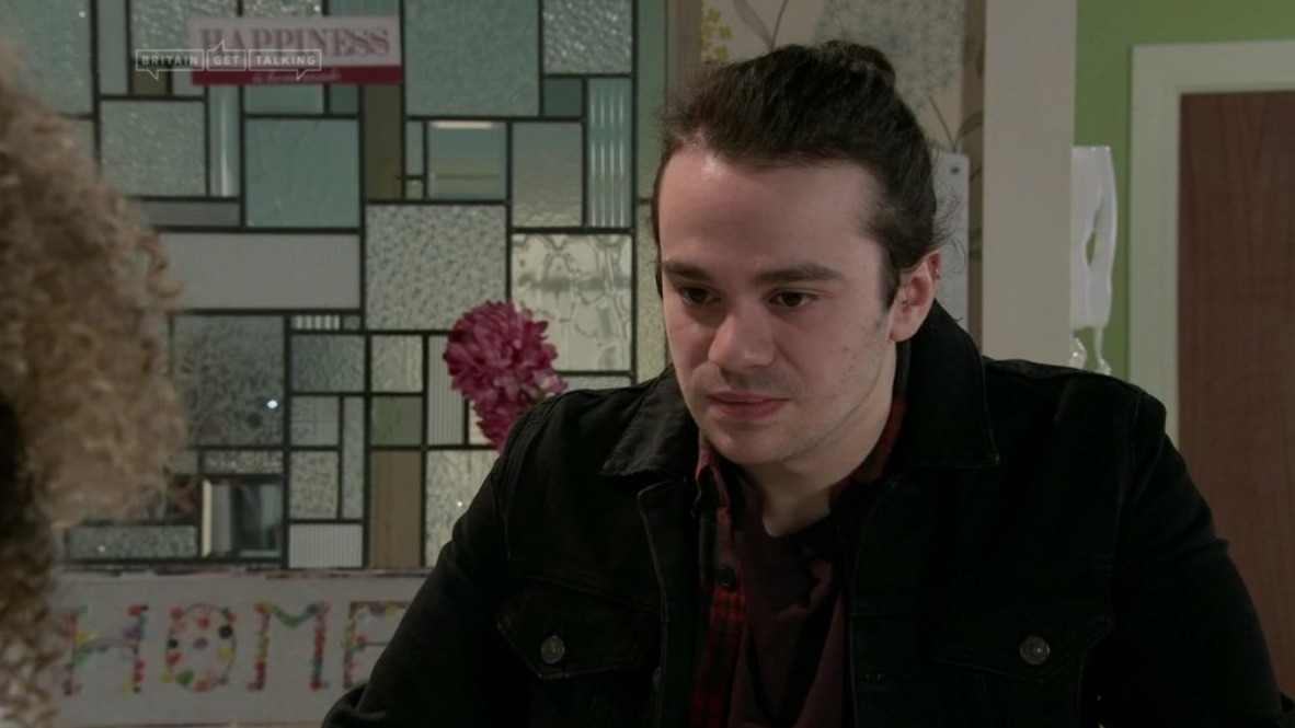 preview for Coronation Street Soap Scoop! Phill's secret is revealed