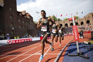 Selemon Barega durante los 5.000m del Meeting de Estocolmo de la Liga de Diamante 2019.