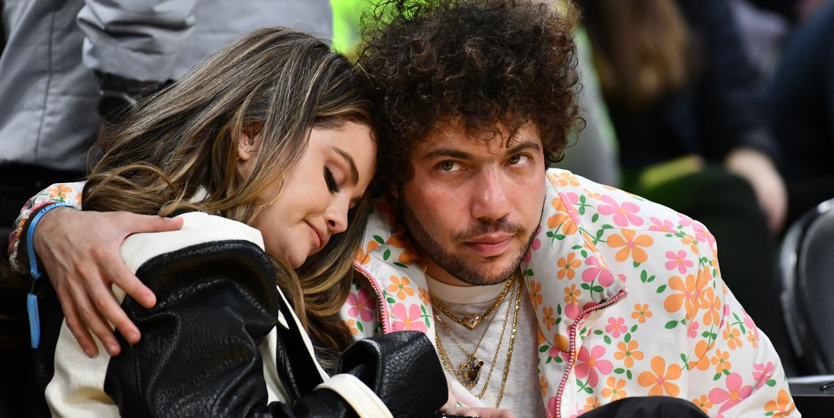 Selena Gomez Posts Timely Ring Photo With Benny Blanco