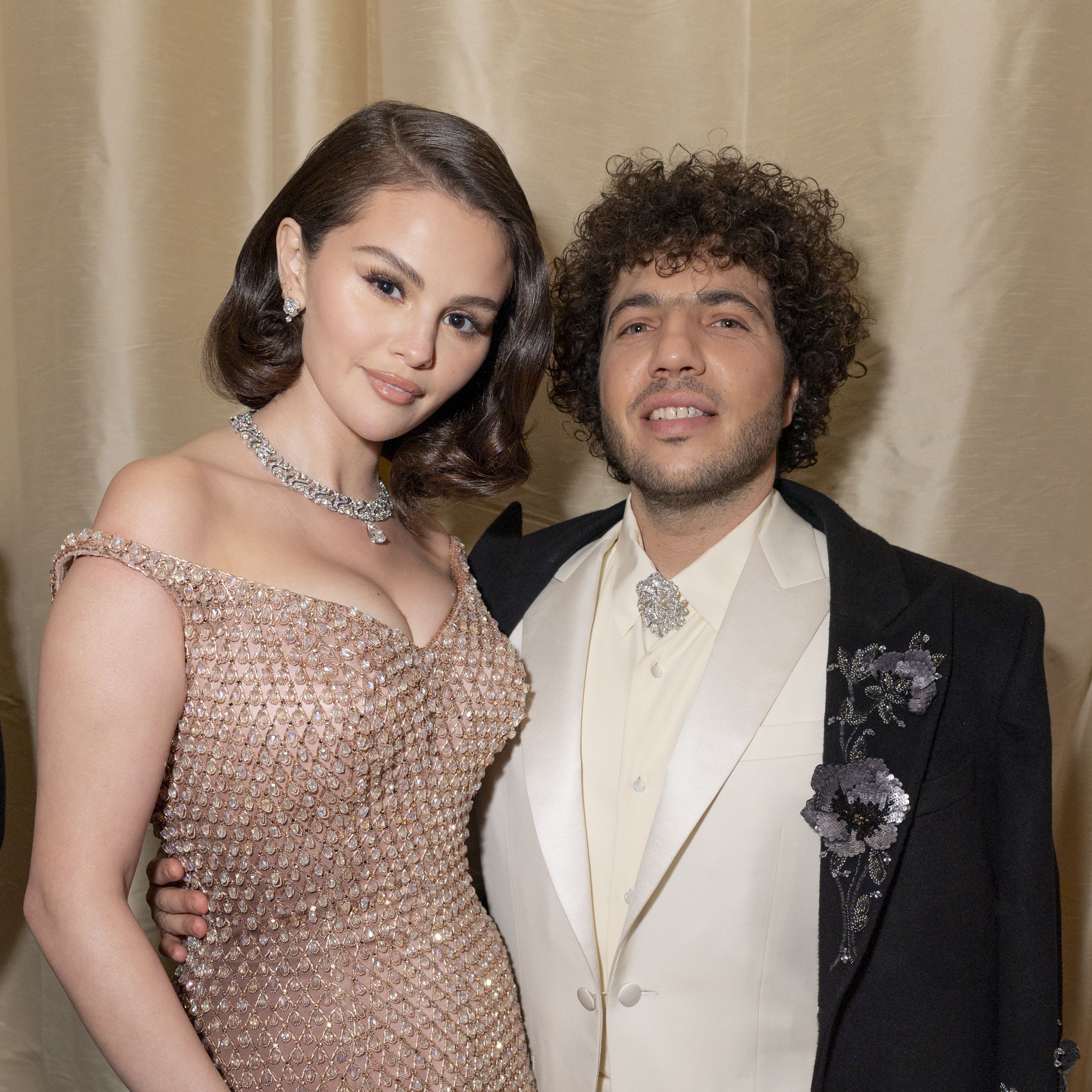 Selena Gomez and Benny Blanco Considering Wedding Phone Ban, 