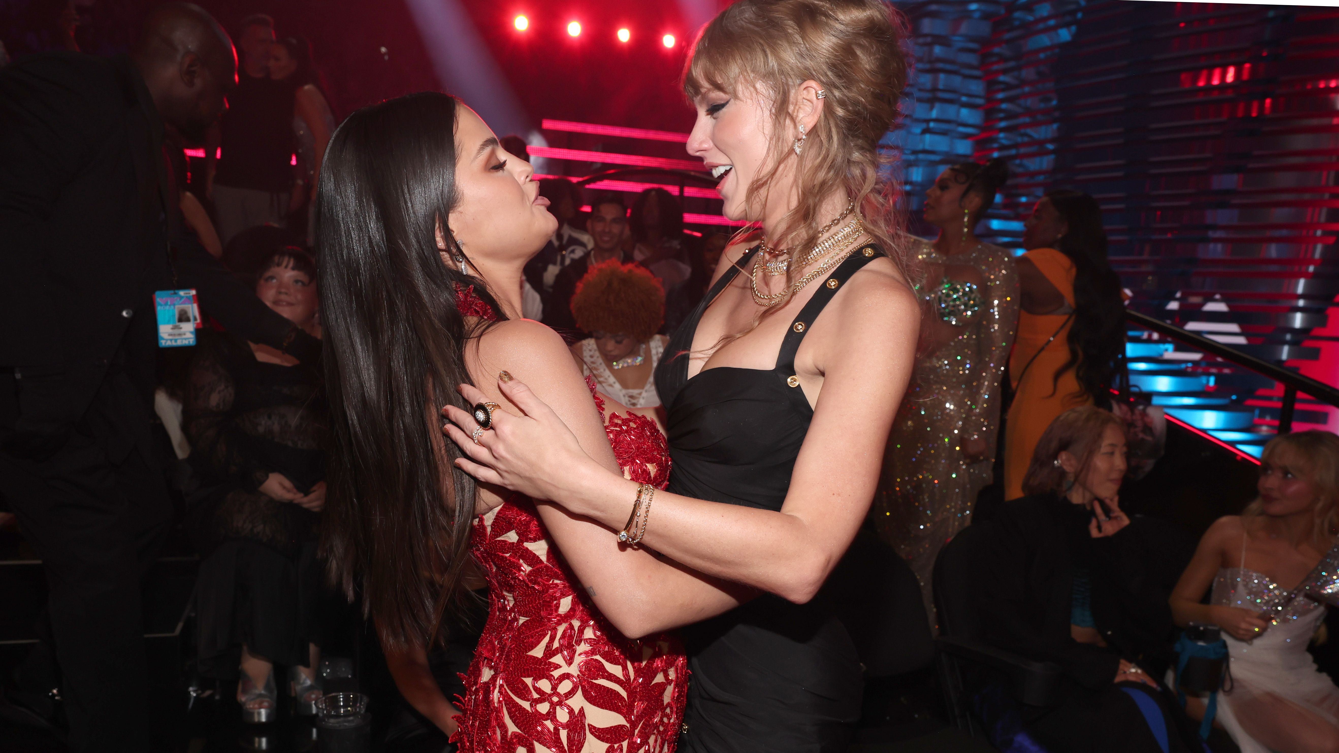Selena Gomez and Taylor Swift's Friendship Moments at 2023 VMAs