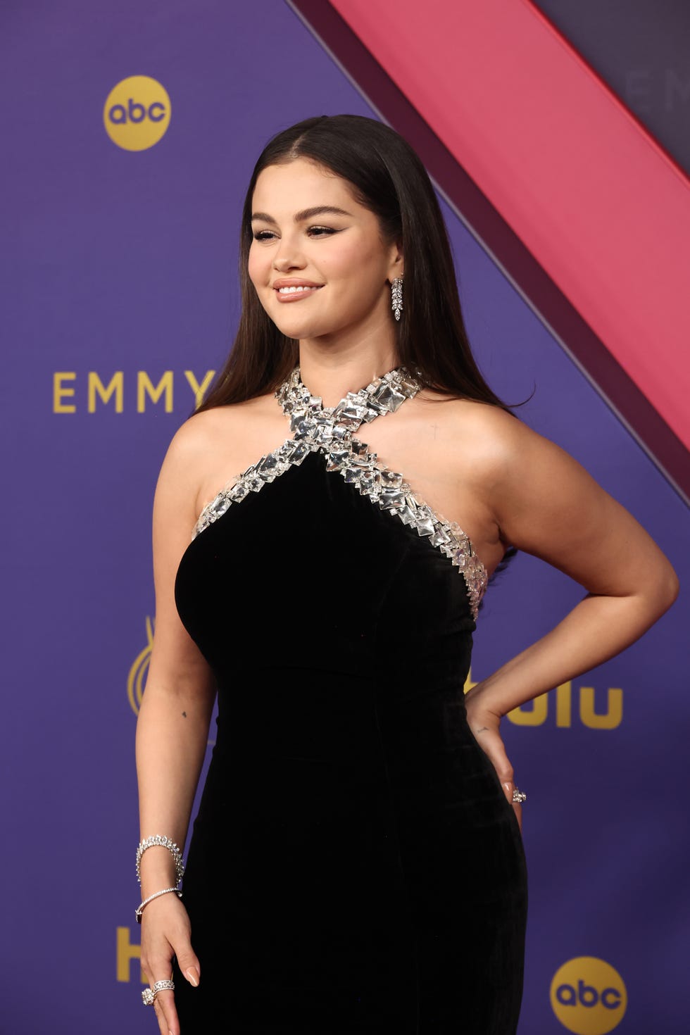 76th primetime emmy awards arrivals