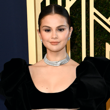 selena gomez calls out trolls for "bitching" about her weight