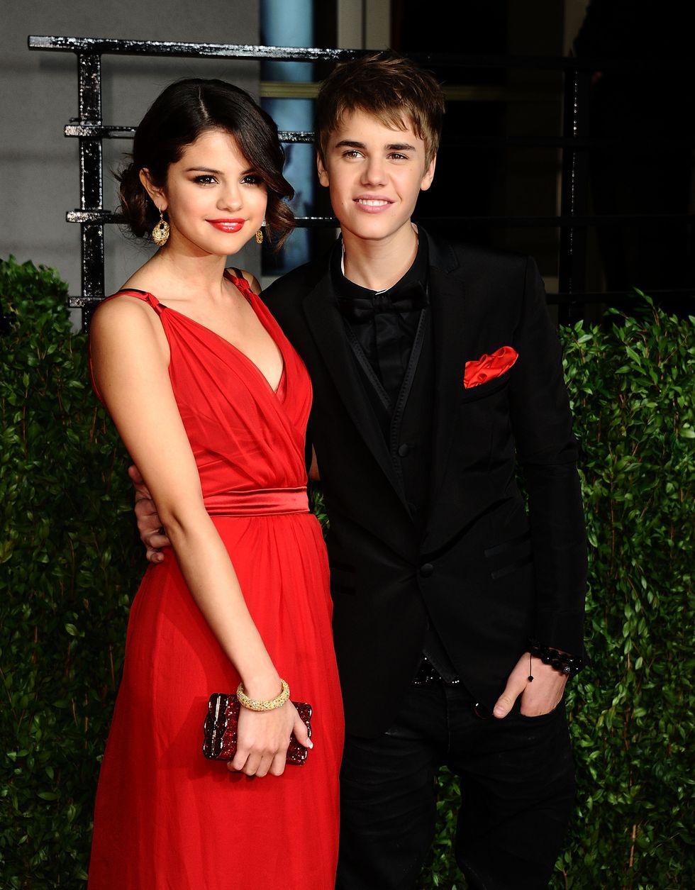 west hollywood, ca february 27 actress selena gomez l and singer justin bieber arrive at the vanity fair oscar party hosted by graydon carter held at sunset tower on february 27, 2011 in west hollywood, california photo by michael bucknerwireimage