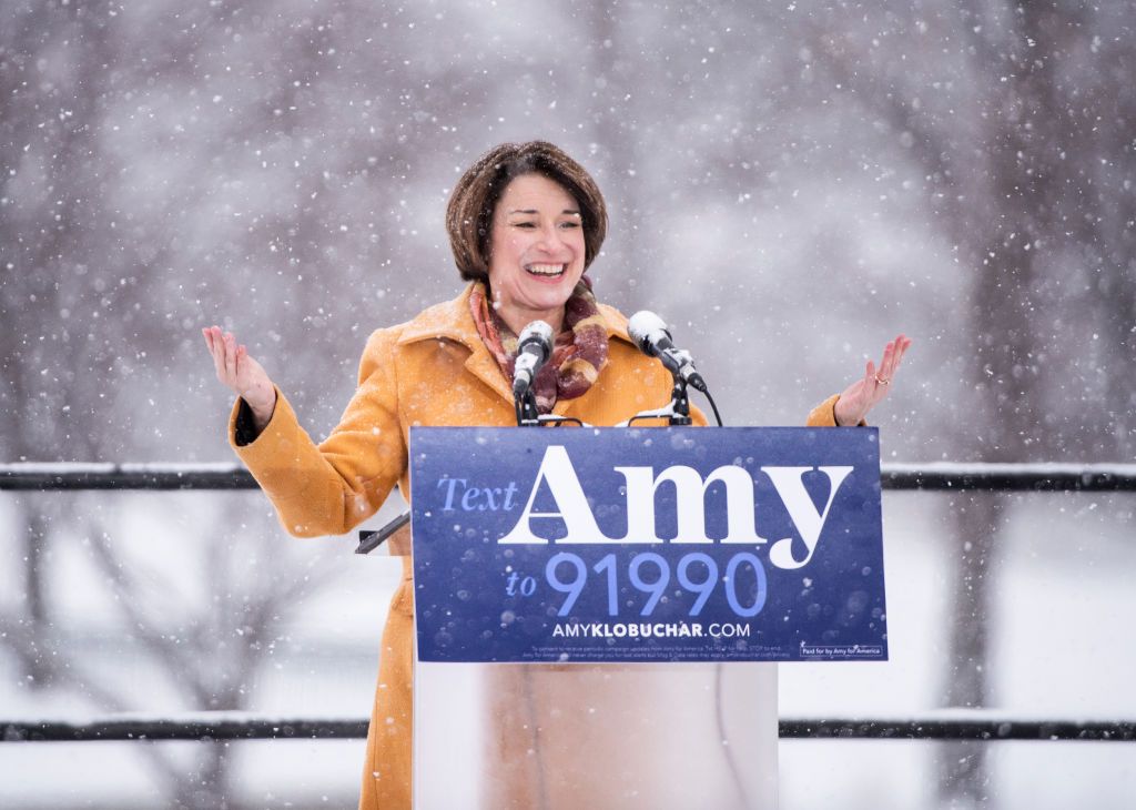 Amy klobuchar stance on deals healthcare