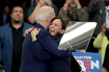 sens kamala harris and cory booker join candidate joe biden at michigan campaign rally on eve of primary