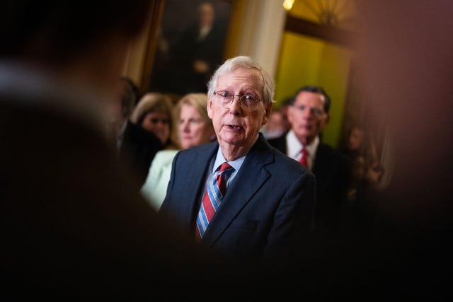 Mitch McConnell freezes at press conference and is escorted away