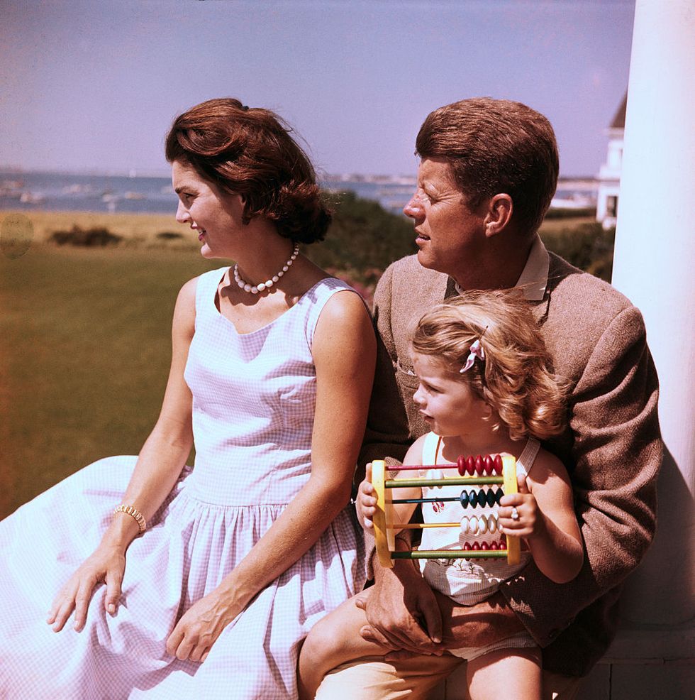 john f kennedy with his wife and daughter