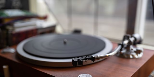 最新作の senior-man-enjoying-analog- DJ機材