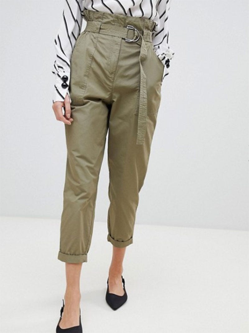 Clothing, Khaki, Pocket, Cargo pants, Waist, Trousers, Beige, Leg, Khaki pants, Suit trousers, 