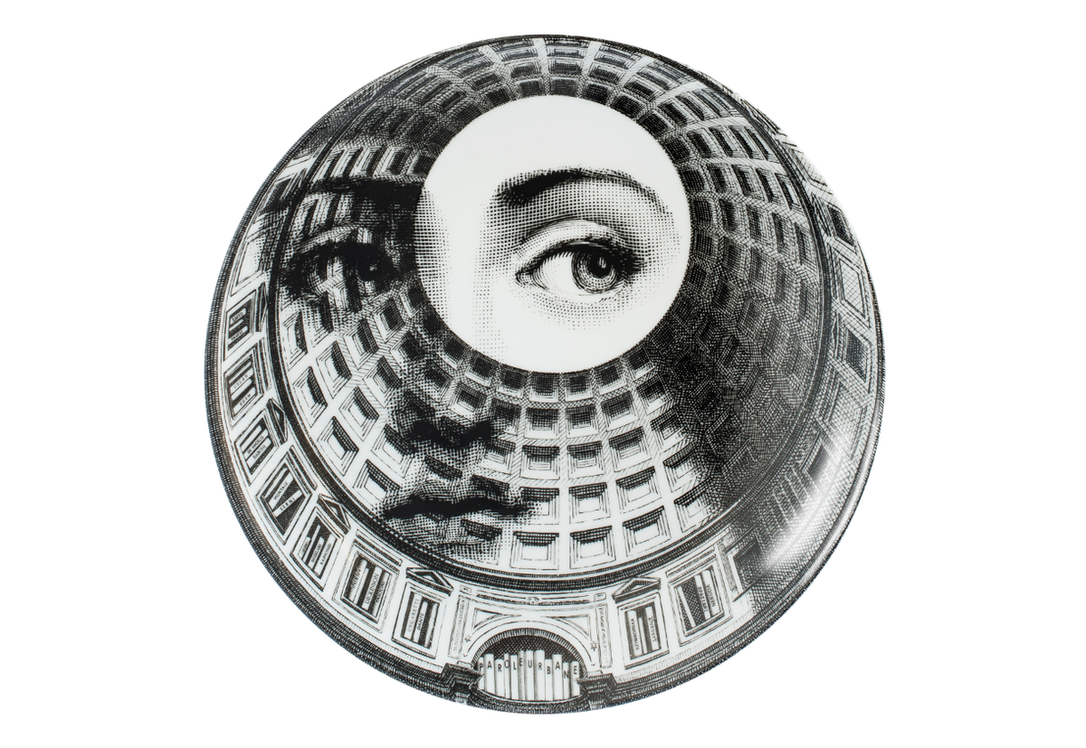 Fornasetti Face Print Plate - Farfetch  Face drawing, Fornasetti, Piero  fornasetti