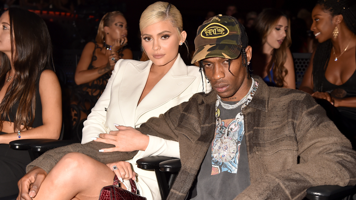 Travis Scott Deletes Instagram After Rumors He Cheated On Kylie Jenner Uh Travis Scott Just 