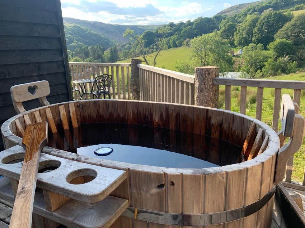 uk staycations   welshglamping