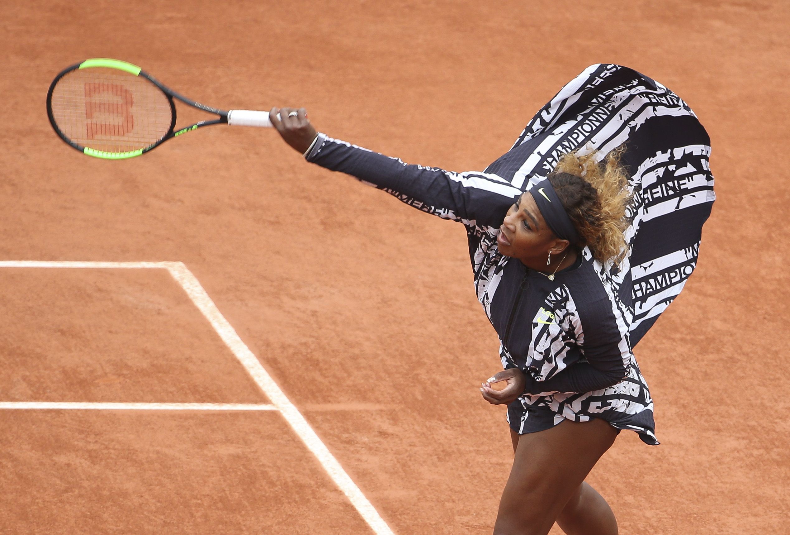 Serena Williams Wins First Round of French Open in Cape Outfit Designed by Virgil  Abloh – Fashion Bomb Daily