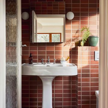 mount sapo founder serena wise bathroom burlington sink