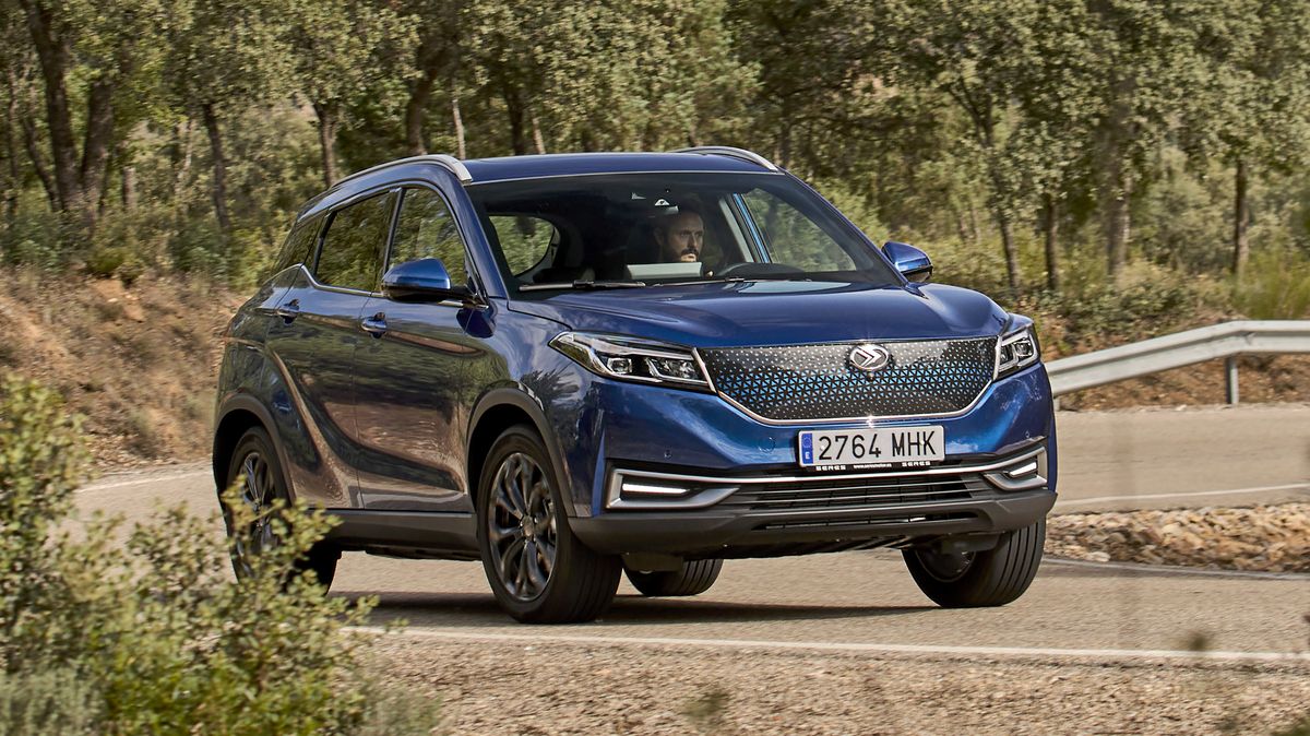 preview for Así es el Seres 3: El nuevo SUV chino 100% eléctrico