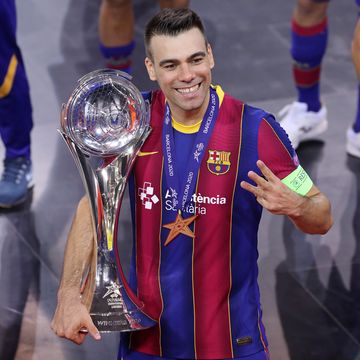 fc barcelona v el pozo murcia uefa futsal champions league
