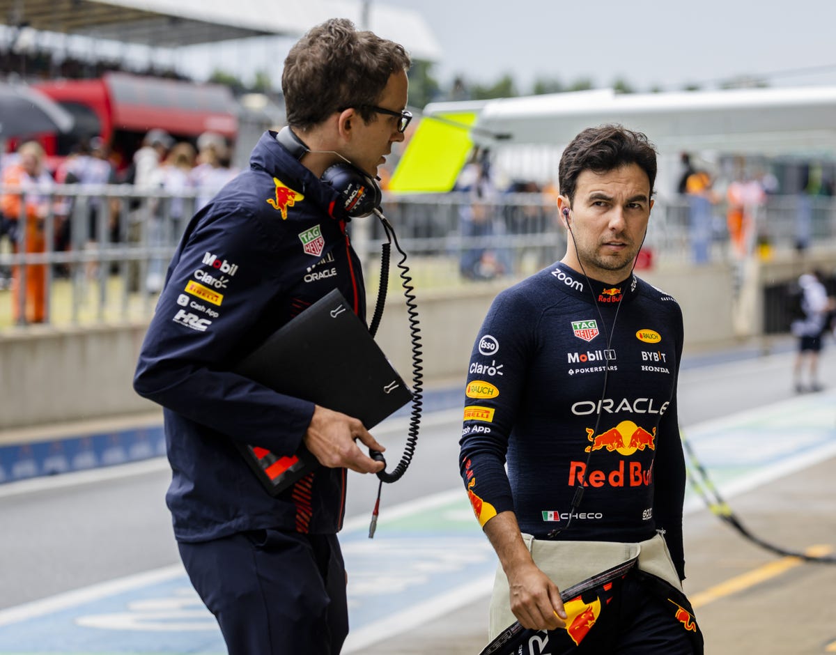 Sergio Perez Cannot Stop Being Eliminated Early in Qualifying