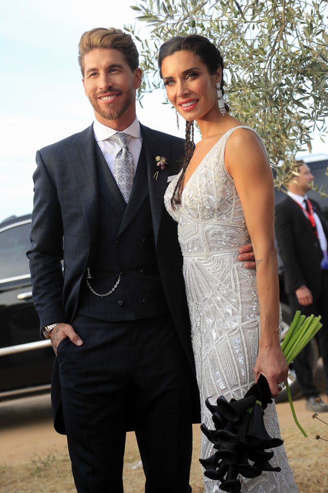 Suit, Formal wear, Tuxedo, Dress, Fashion, Event, Gown, Ceremony, Wedding, Wedding dress, 