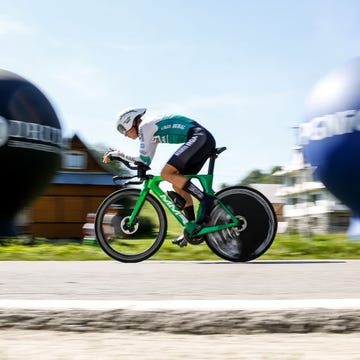 El ciclista del Caja Rural Sergio Román, durante una contrarreloj en el Tour de Polonia el ciclista del caja rural sergio román, durante una contrarreloj en el tour de polonia