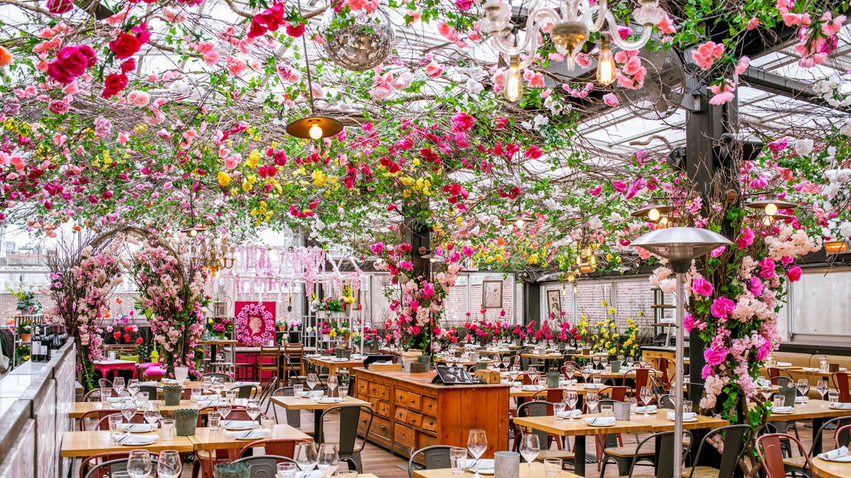 preview for This NYC Rooftop Restaurant Is Covered In Flowers And Ready For Instagram