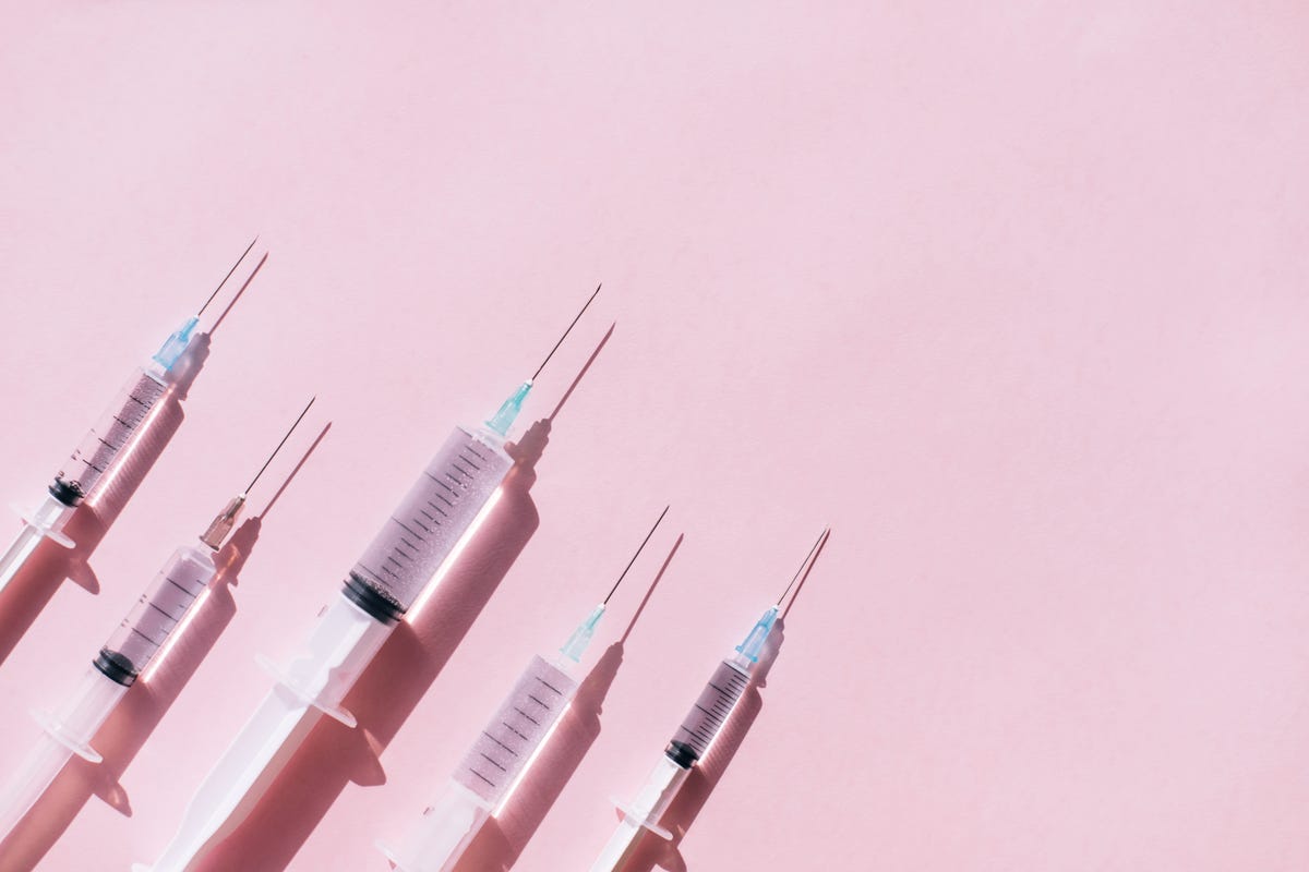 Botox: Bạn muốn có làn da trẻ trung và căng bóng? Hãy thưởng thức hình ảnh liên quan đến Botox - phương pháp làm đẹp thẩm mỹ hàng đầu thế giới. Chiêm ngưỡng những kết quả vượt trội sau khi được tiêm Botox, cách thức tiêm và quá trình hồi phục.